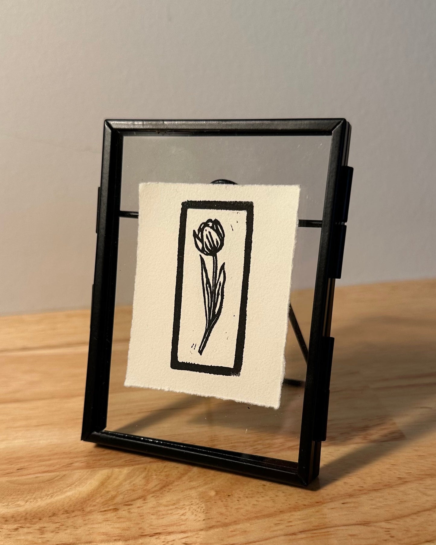 Framed Tulip Mini